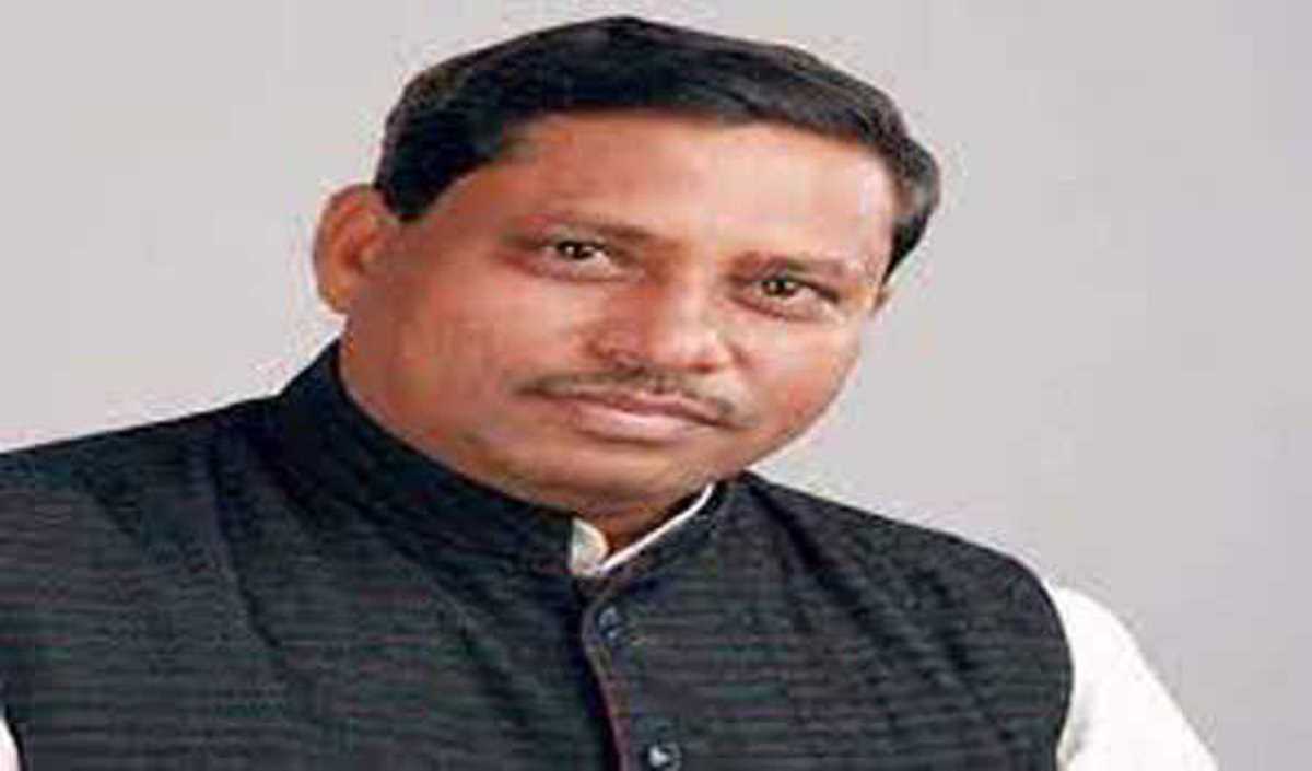 भाजपा सांसद रामशंकर कठेरिया को दो साल की सजा